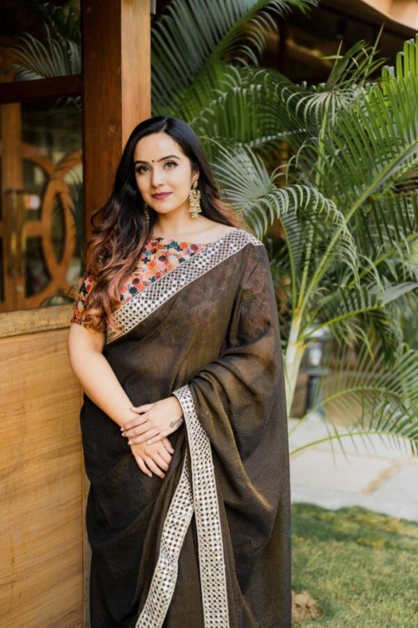 Black Chanderi Saree - Image 4