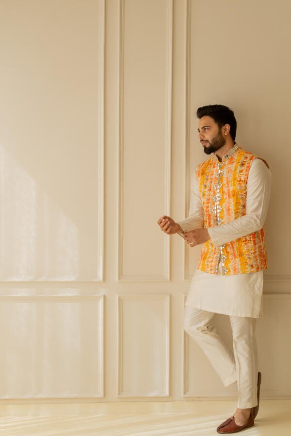 Saffron Kurta Bundi Set - Image 9