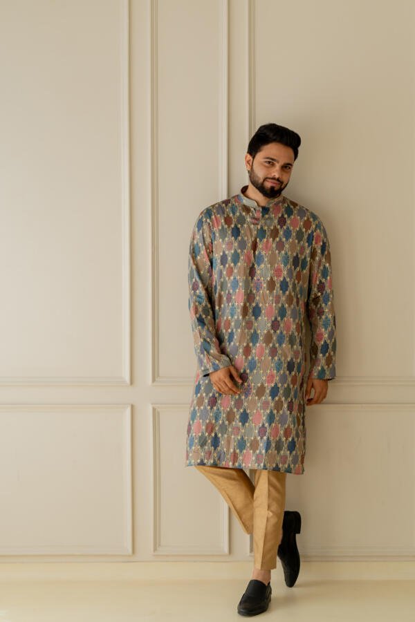 Printed Kurta With Pants - Image 2
