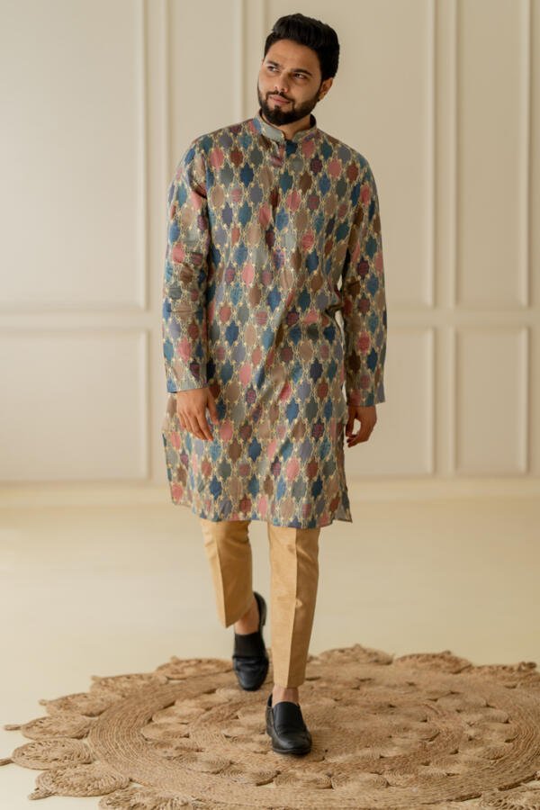 Printed Kurta With Pants - Image 5