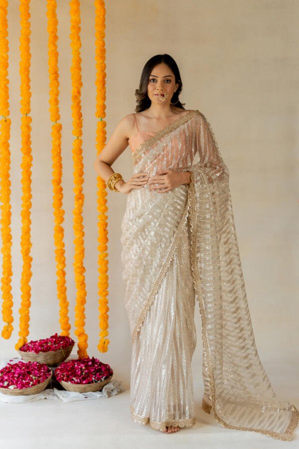 Ivory Saree Set - Image 4