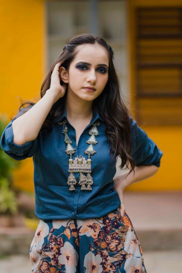 Chanderi Flared Pants & Shirt - Image 2