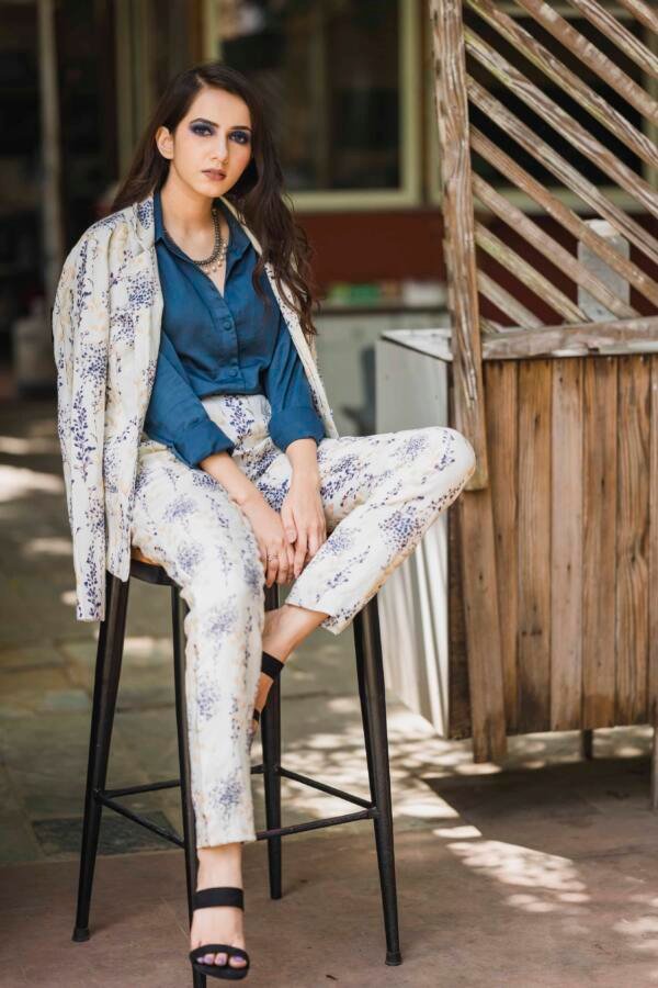 Linen Ivory Blazer Set - Image 3