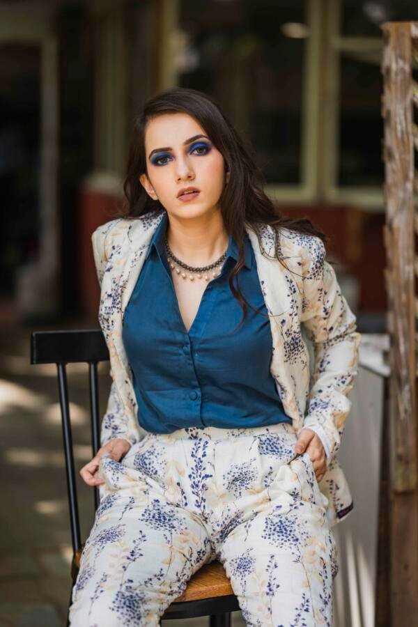 Linen Ivory Blazer Set - Image 6