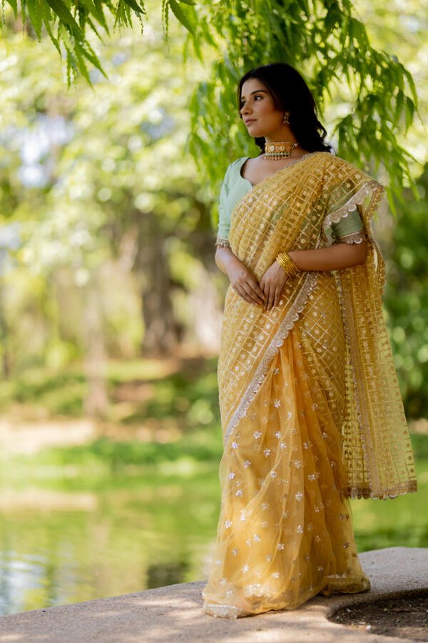 Yellow Patterned Saree Set - Image 4