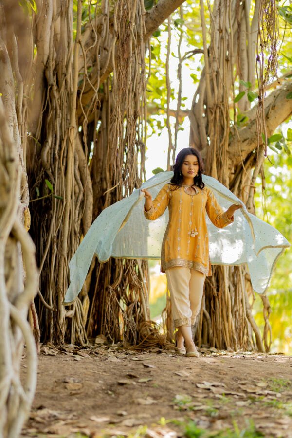 Yellow Kurta Dupatta Pant Set - Image 4