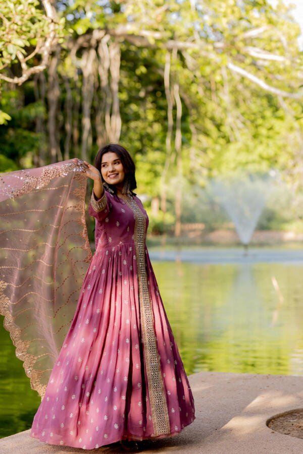 Old Rose Anarkali Set - Image 3