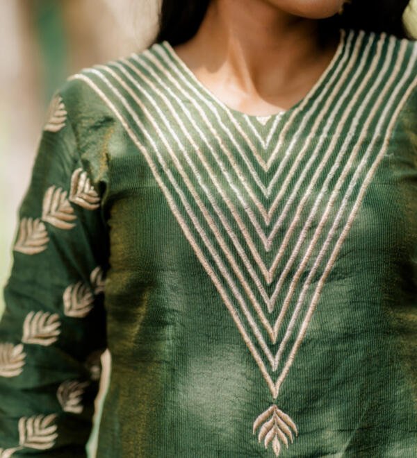 Chanderi Kurta Set - Image 2