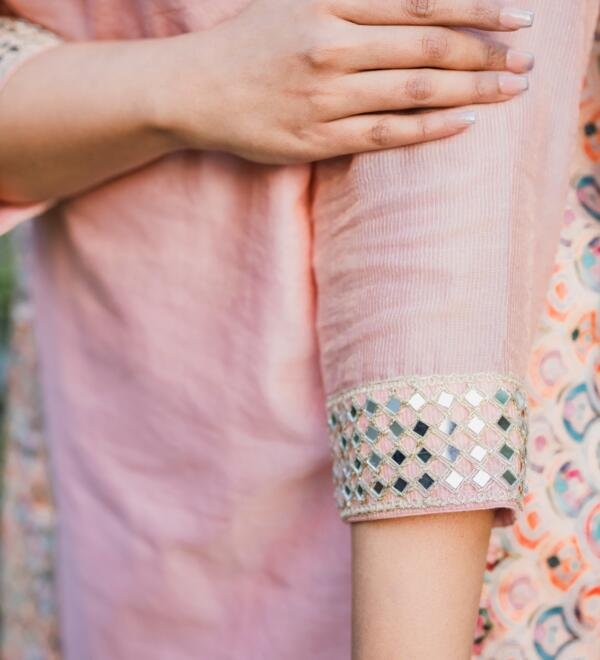 Scallop kurta set - Image 4
