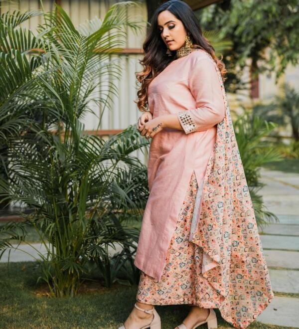 Scallop kurta set - Image 8