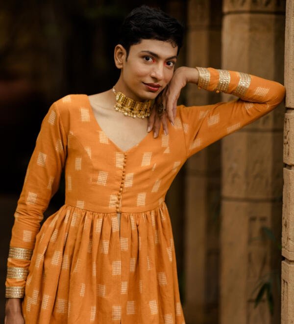Koti & Sharara Set - Image 5